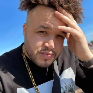 Meet your Posher, Charles